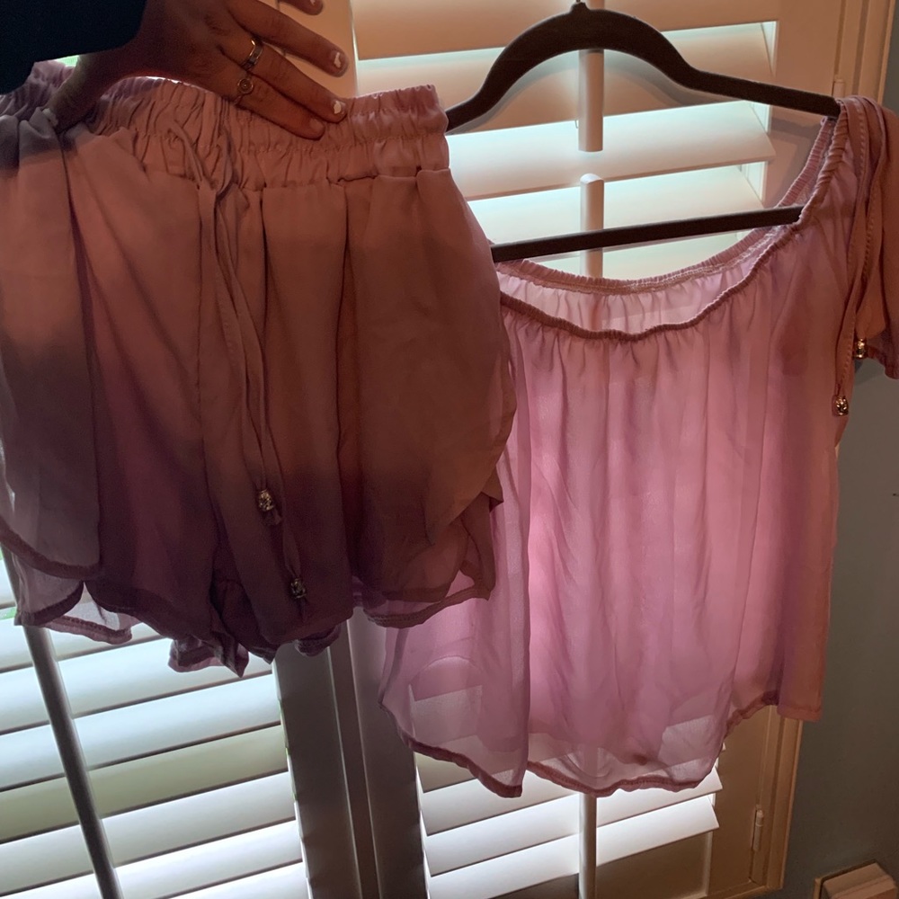 Two piece set